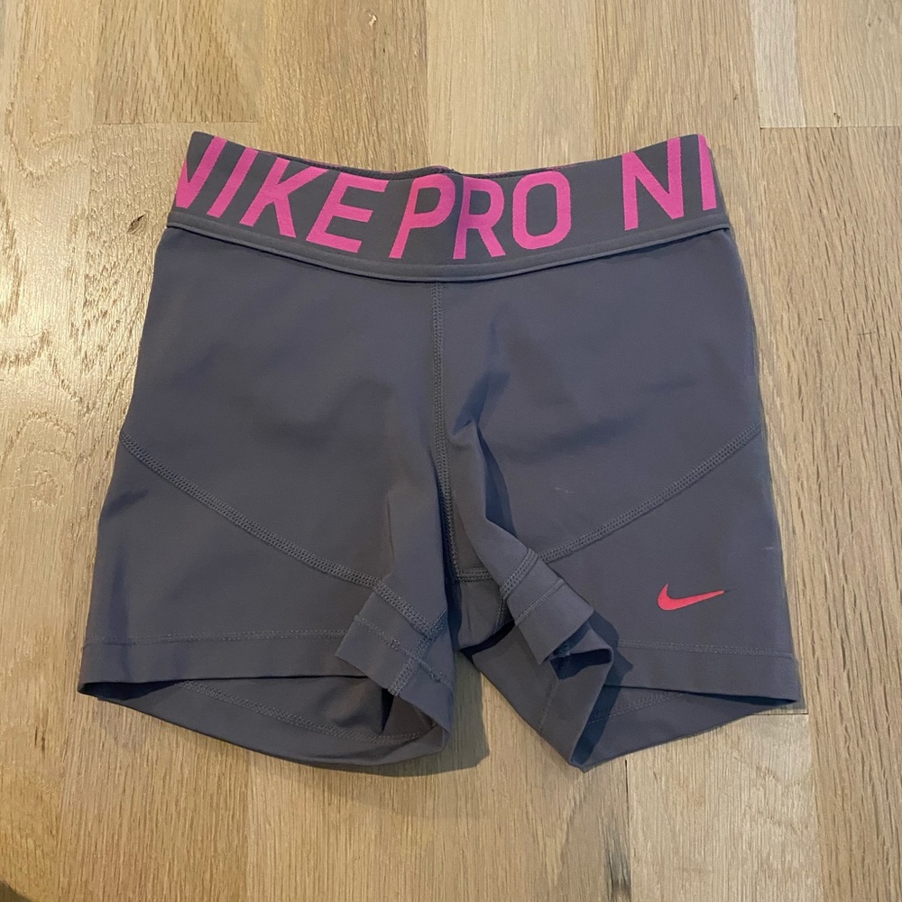 NIKE PROS SHORTS